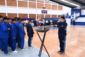 Realizan juegos deportivos de Bachillerato