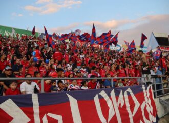 Irapuato marcha unido por La Trinca; afición convoca caminata del estadio a la Plaza de los Fundadores