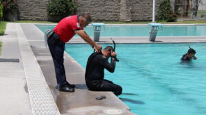 Bomberos de Irapuato refuerzan su entrenamiento en rescate acuático ante temporada de lluvias
