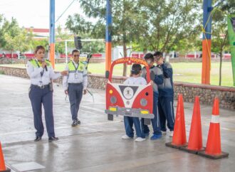 Promueven cultura vial entre estudiantes de secundaria para prevenir accidentes