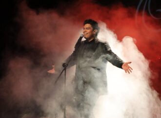 Elías Medina vivió la “Experiencia” en el Teatro de la Ciudad